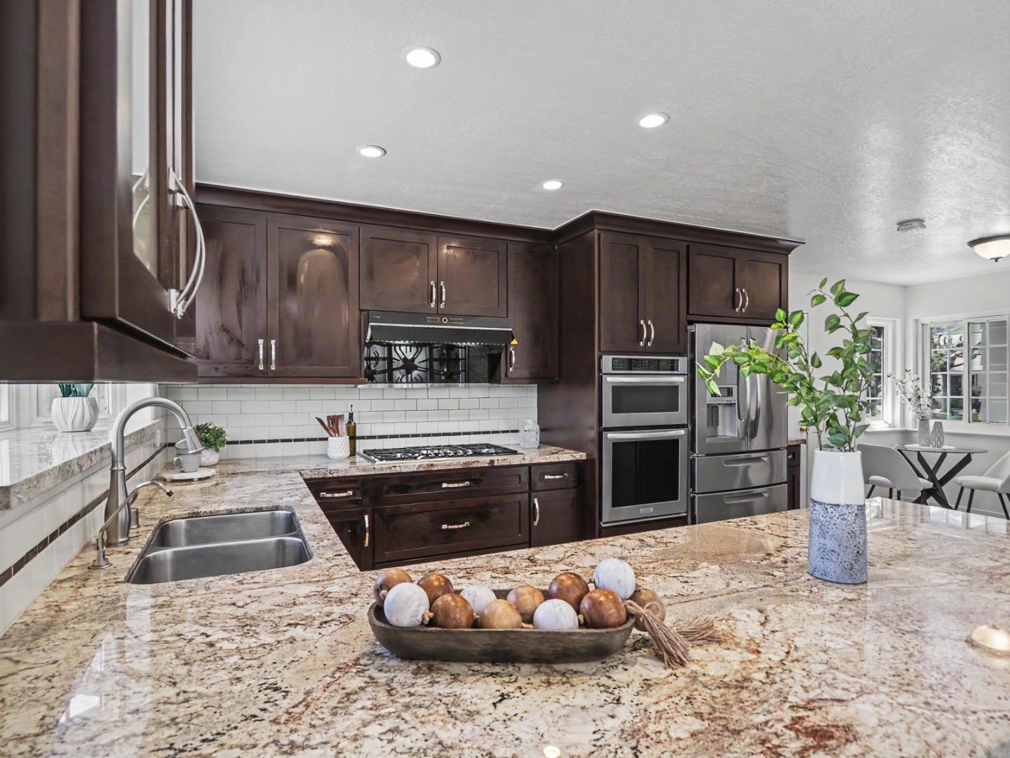 Detail Gallery Image 5 of 35 For 1268 Greenbriar Ave, San Jose,  CA 95128 - 3 Beds | 2 Baths