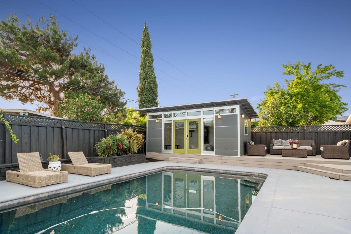 Detail Gallery Image 21 of 32 For 3749 Kersten Dr, San Jose,  CA 95124 - 3 Beds | 2 Baths