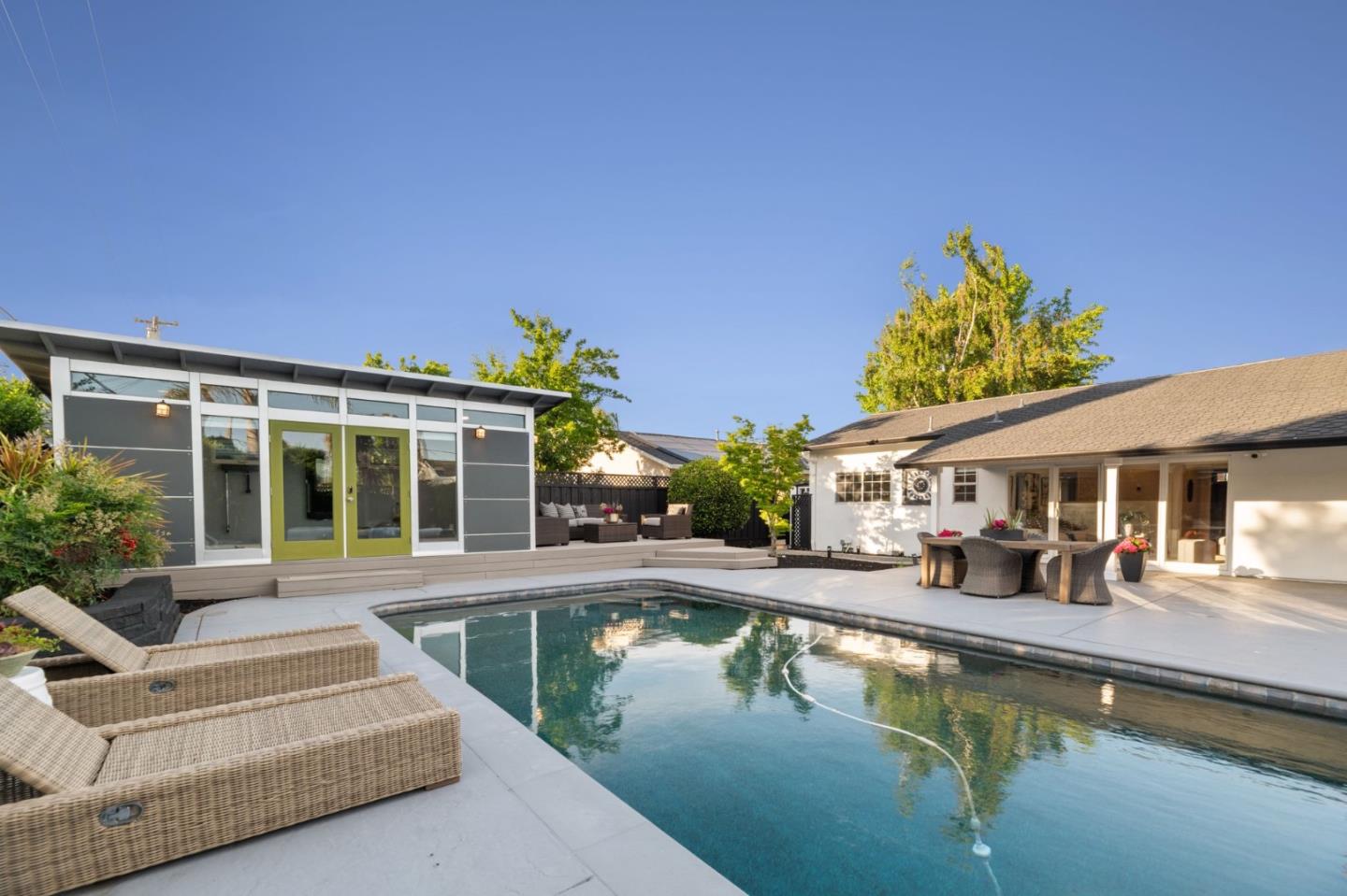 Detail Gallery Image 22 of 32 For 3749 Kersten Dr, San Jose,  CA 95124 - 3 Beds | 2 Baths