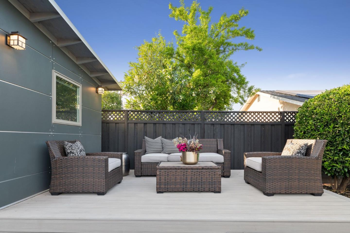 Detail Gallery Image 24 of 32 For 3749 Kersten Dr, San Jose,  CA 95124 - 3 Beds | 2 Baths