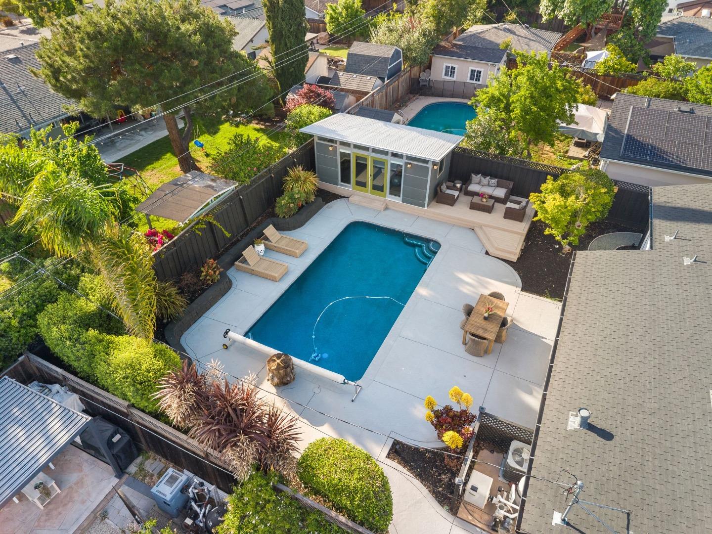 Detail Gallery Image 26 of 32 For 3749 Kersten Dr, San Jose,  CA 95124 - 3 Beds | 2 Baths