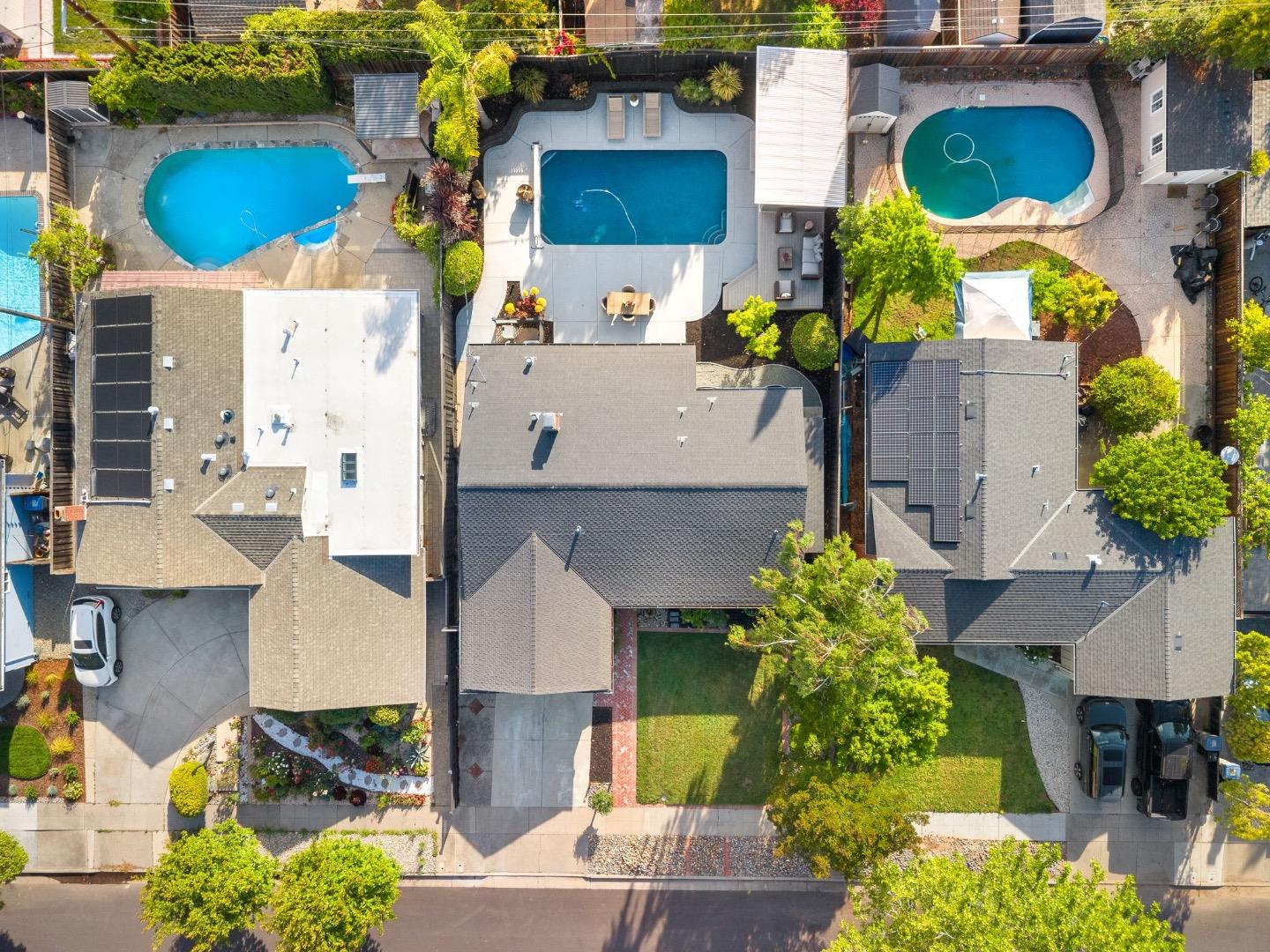 Detail Gallery Image 28 of 32 For 3749 Kersten Dr, San Jose,  CA 95124 - 3 Beds | 2 Baths