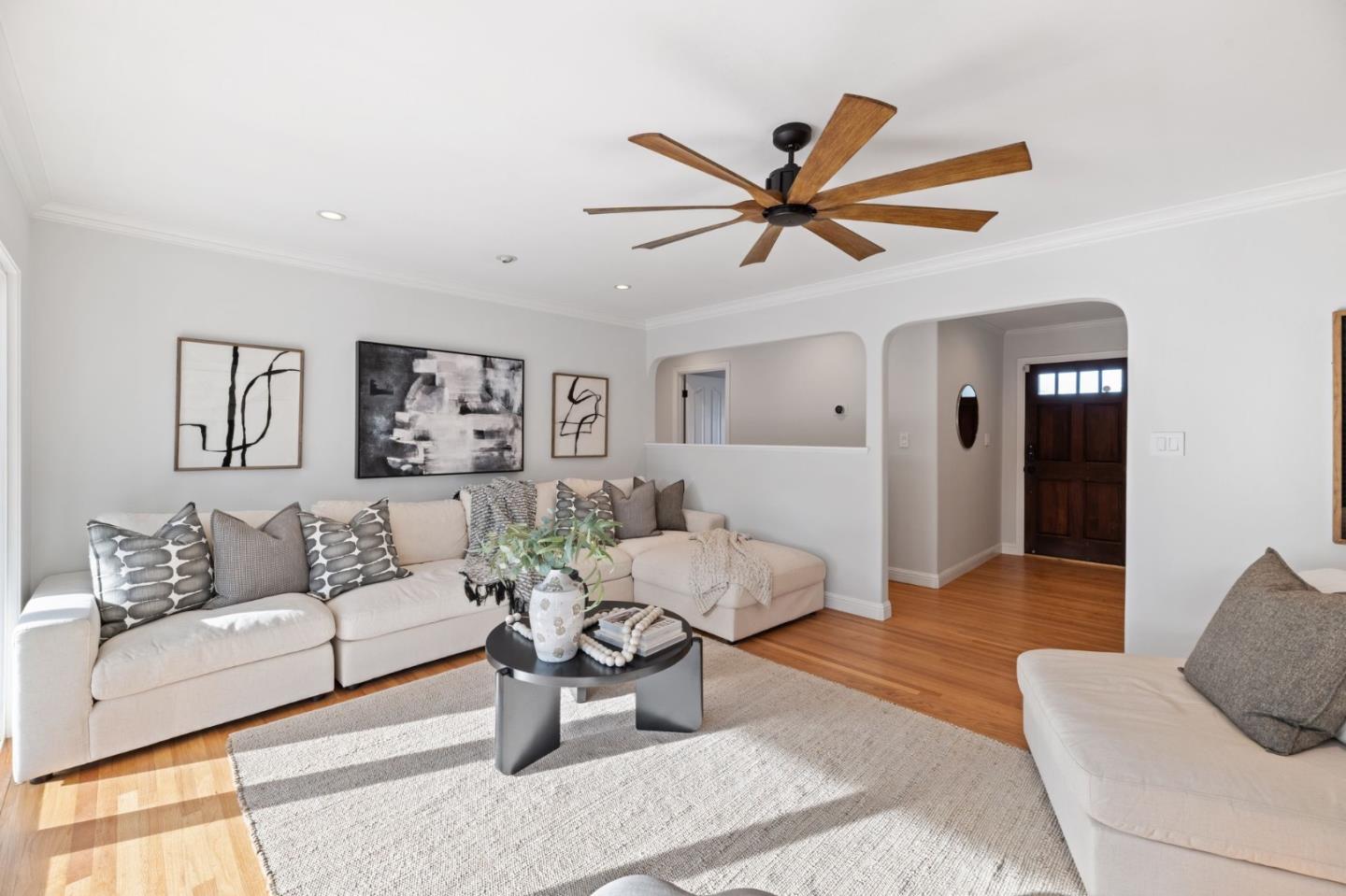 Detail Gallery Image 5 of 32 For 3749 Kersten Dr, San Jose,  CA 95124 - 3 Beds | 2 Baths