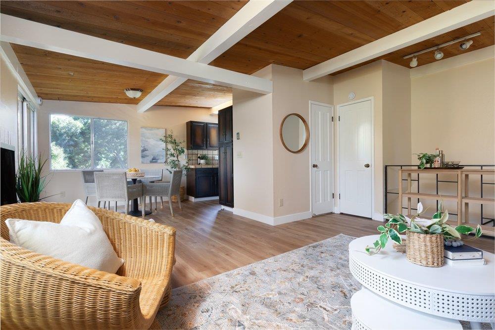 Detail Gallery Image 6 of 24 For 366 Branciforte Dr, Santa Cruz,  CA 95060 - 2 Beds | 1/1 Baths