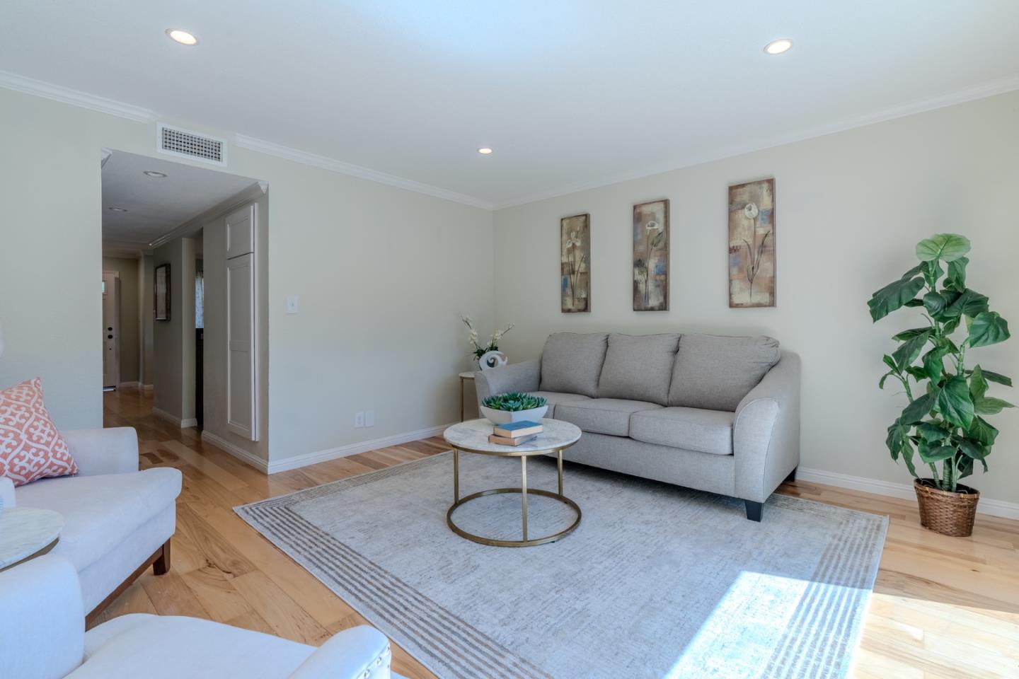 Detail Gallery Image 14 of 28 For 1041 Oddstad Blvd, Pacifica,  CA 94044 - 2 Beds | 1/1 Baths