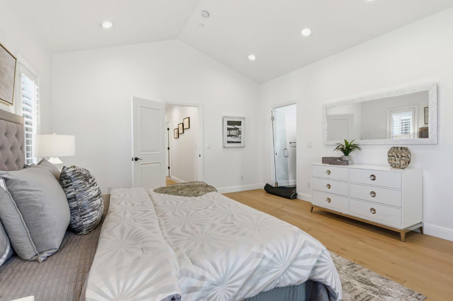Detail Gallery Image 20 of 37 For 142 30th Ave, San Mateo,  CA 94403 - 3 Beds | 2/1 Baths