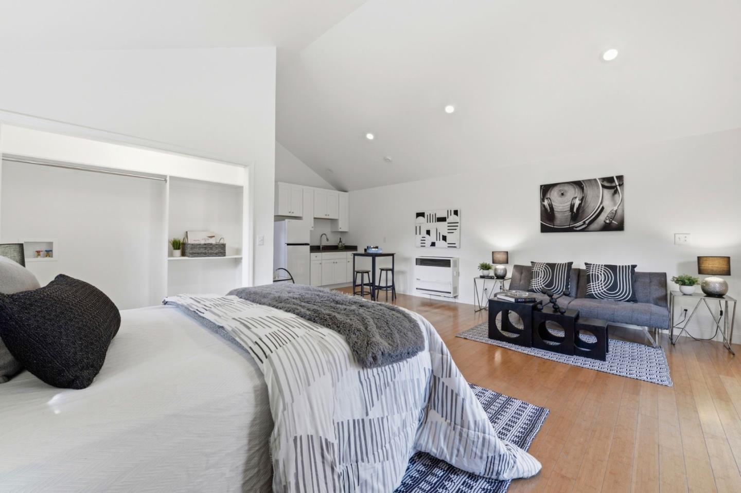 Detail Gallery Image 22 of 37 For 142 30th Ave, San Mateo,  CA 94403 - 3 Beds | 2/1 Baths