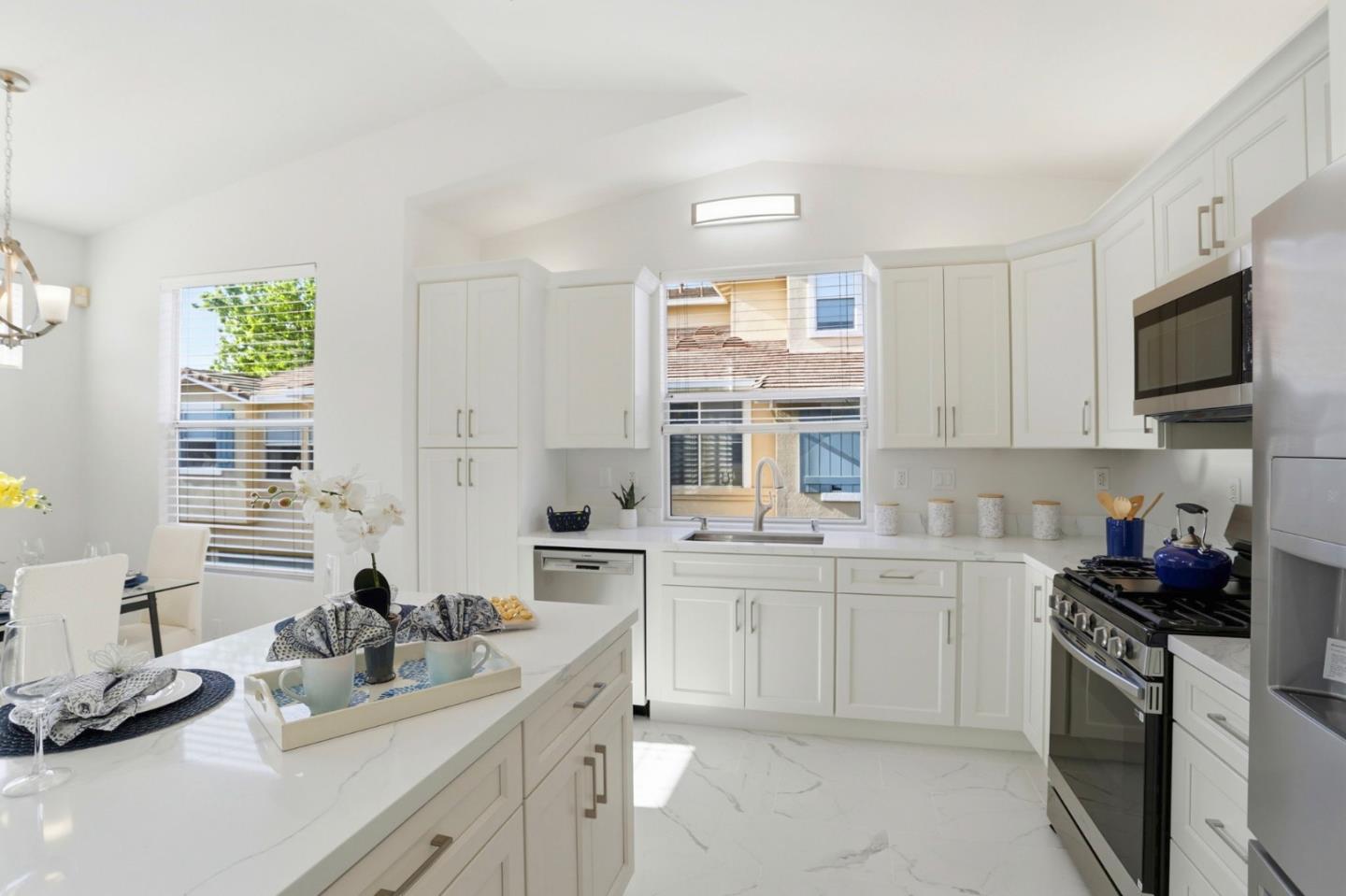 Photo #11: ML82043408 Listing: Photo #11