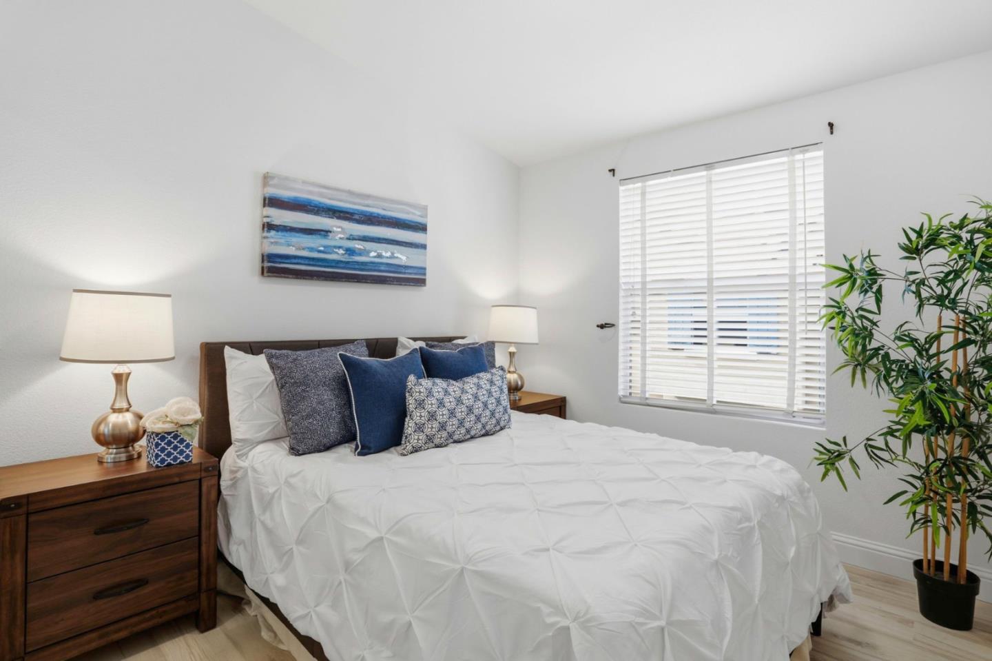 Photo #16: ML82043408 Listing: Photo #16