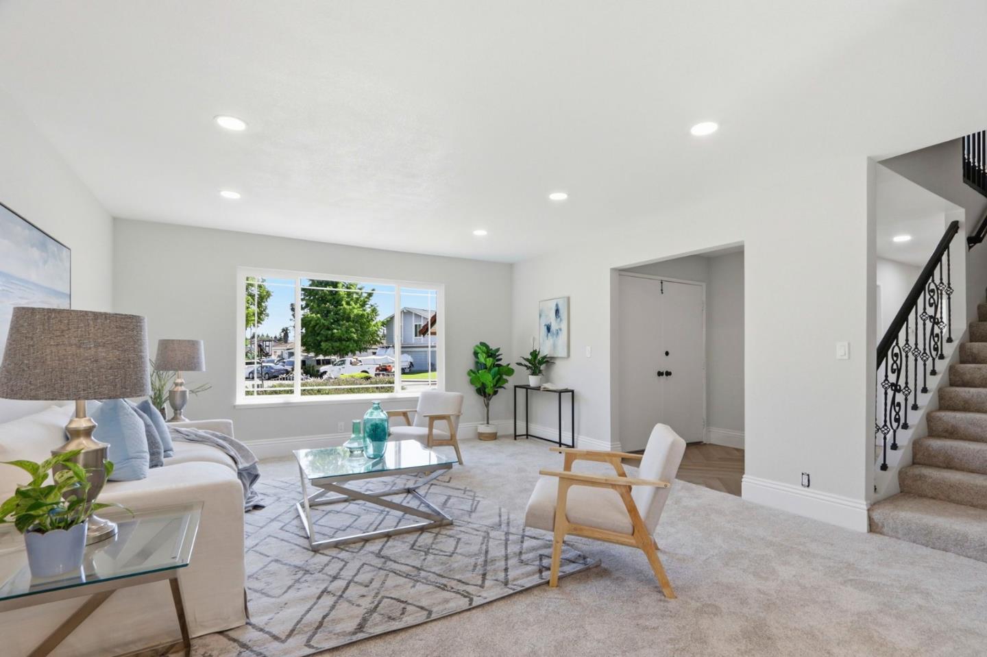 Detail Gallery Image 4 of 37 For 929 Cape Morris Pl, San Jose,  CA 95133 - 5 Beds | 3 Baths