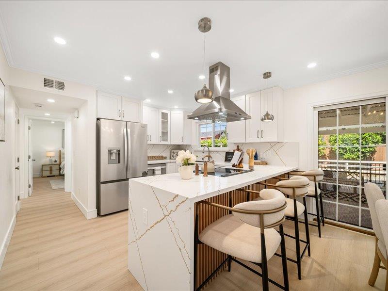 Detail Gallery Image 16 of 57 For 1371 Lassen Ave, Milpitas,  CA 95035 - 5 Beds | 2/1 Baths