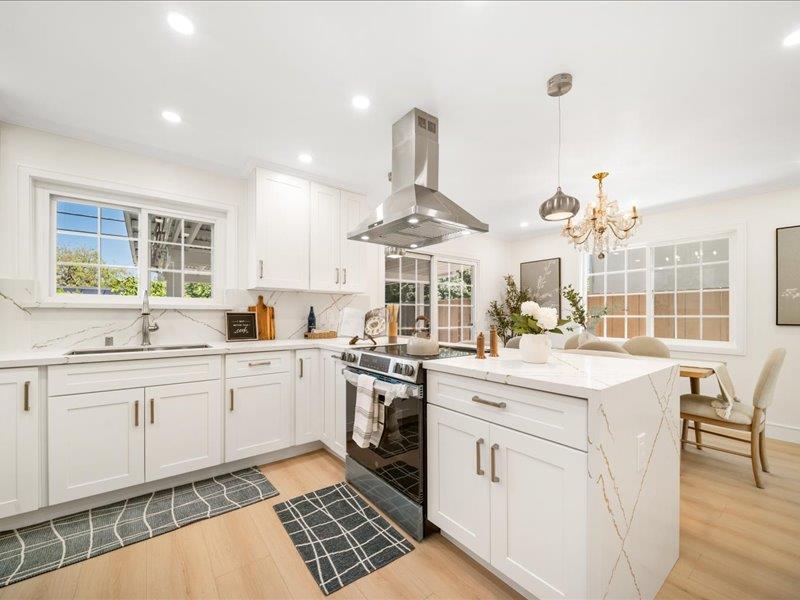 Detail Gallery Image 18 of 57 For 1371 Lassen Ave, Milpitas,  CA 95035 - 5 Beds | 2/1 Baths