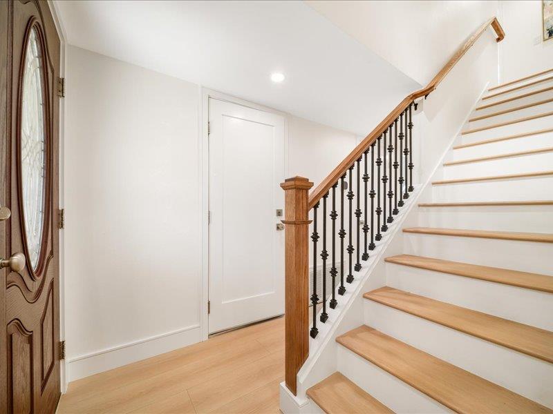 Detail Gallery Image 24 of 57 For 1371 Lassen Ave, Milpitas,  CA 95035 - 5 Beds | 2/1 Baths