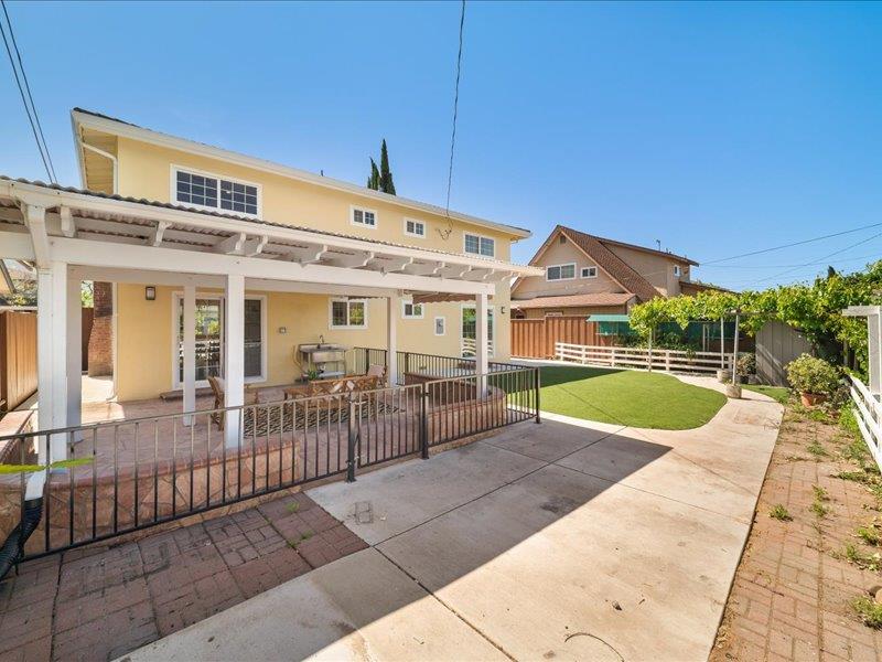 Detail Gallery Image 42 of 57 For 1371 Lassen Ave, Milpitas,  CA 95035 - 5 Beds | 2/1 Baths