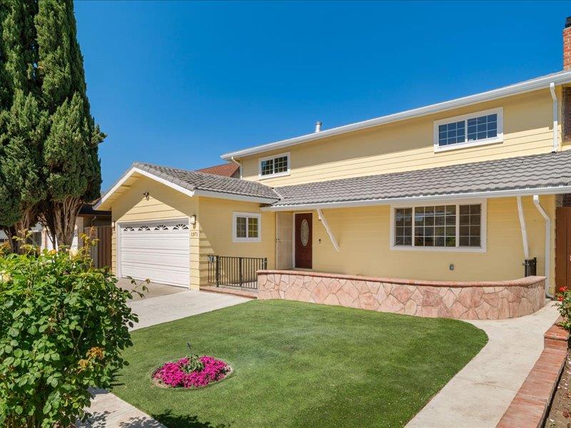 Detail Gallery Image 5 of 57 For 1371 Lassen Ave, Milpitas,  CA 95035 - 5 Beds | 2/1 Baths