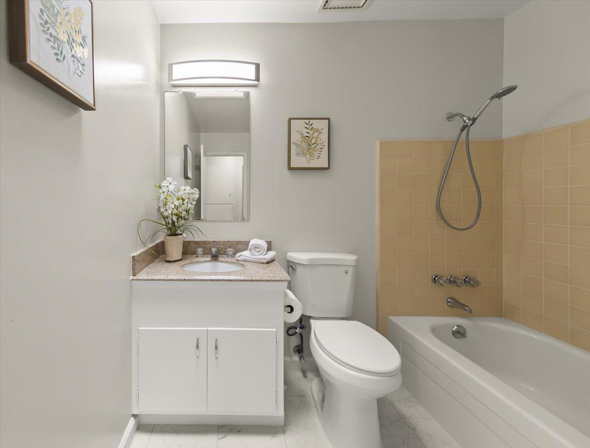 Detail Gallery Image 25 of 35 For 1515 Jasper Dr, Sunnyvale,  CA 94087 - 3 Beds | 2 Baths