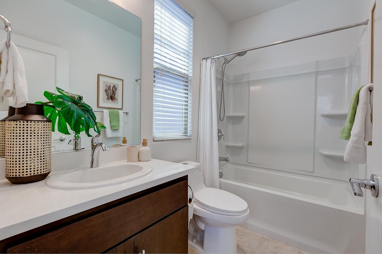 Detail Gallery Image 23 of 30 For 3702 Pyramid Way, Mountain View,  CA 94043 - 4 Beds | 4 Baths