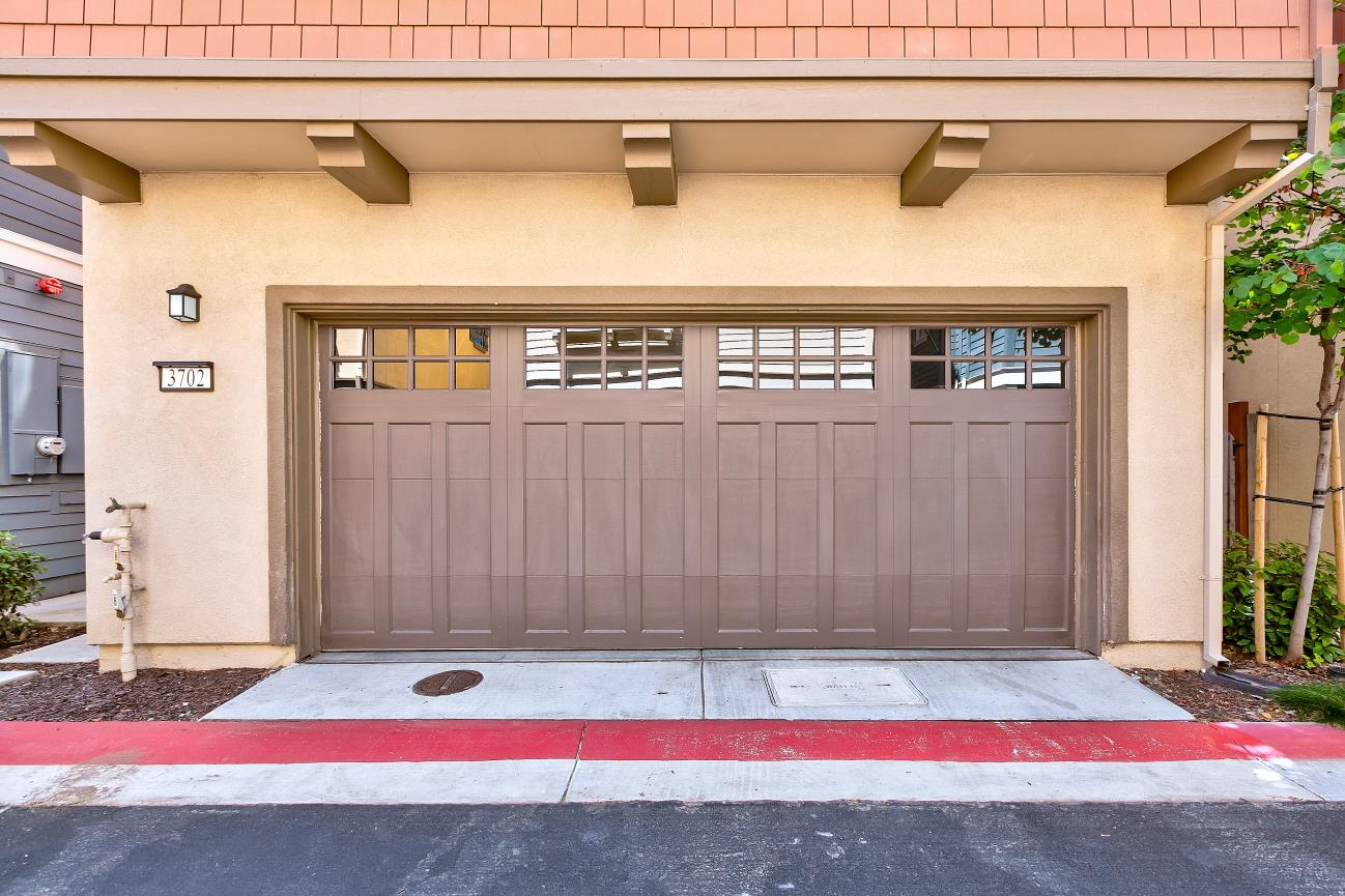 Detail Gallery Image 25 of 30 For 3702 Pyramid Way, Mountain View,  CA 94043 - 4 Beds | 4 Baths