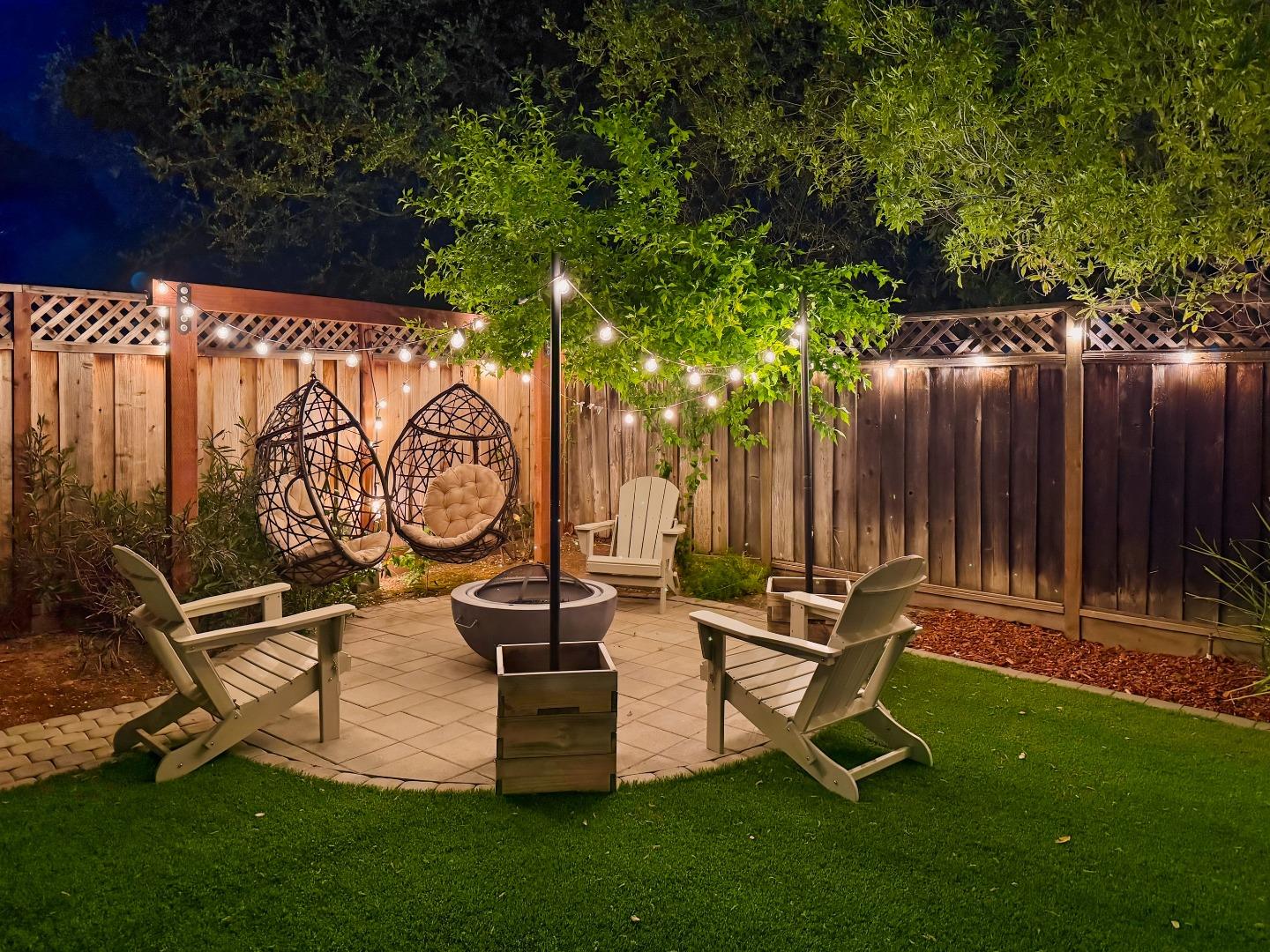 Detail Gallery Image 101 of 104 For 1033 Yorktown Dr, Sunnyvale,  CA 94087 - 4 Beds | 2 Baths