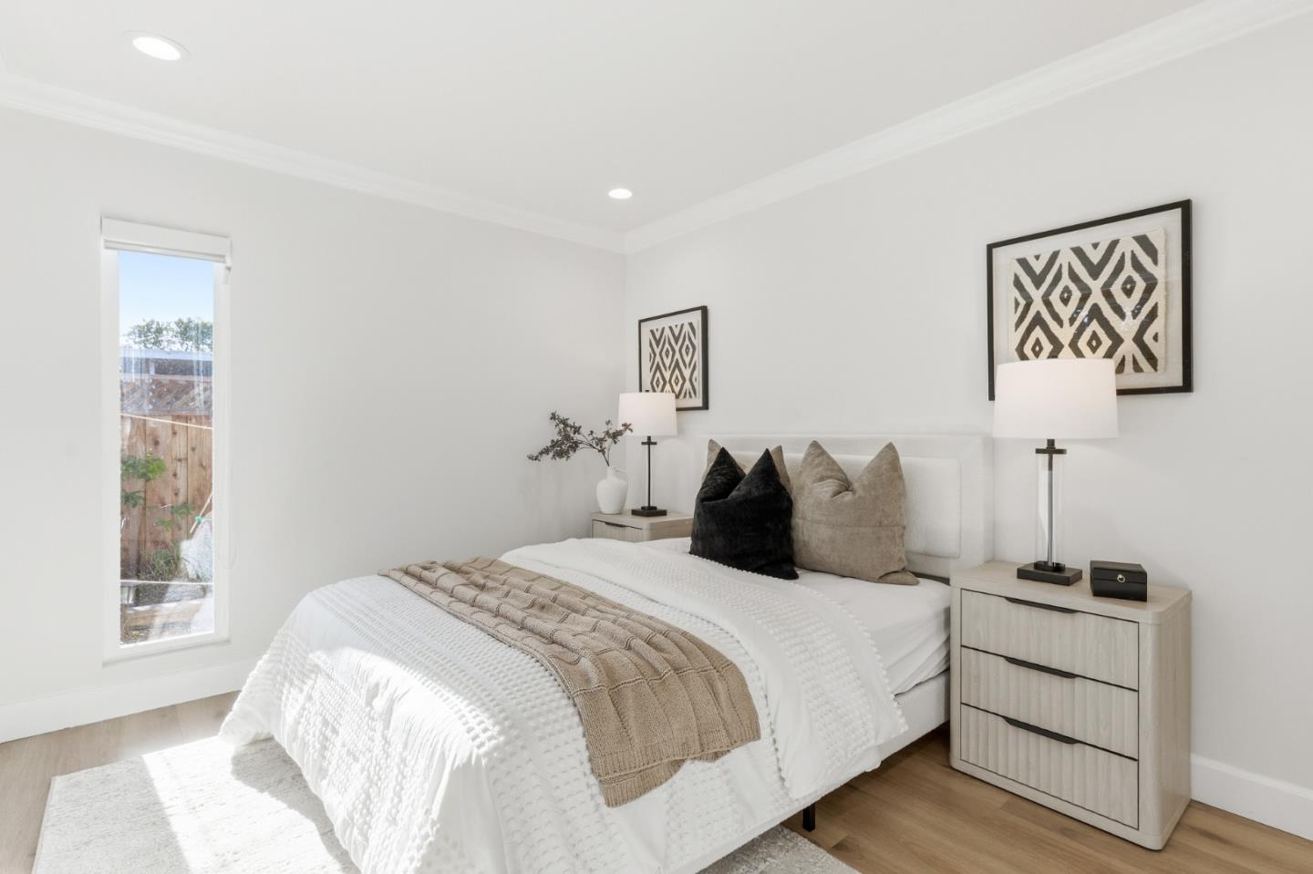 Detail Gallery Image 48 of 104 For 1033 Yorktown Dr, Sunnyvale,  CA 94087 - 4 Beds | 2 Baths