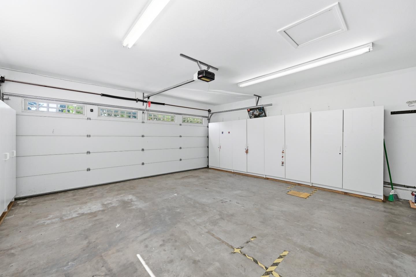 Detail Gallery Image 65 of 104 For 1033 Yorktown Dr, Sunnyvale,  CA 94087 - 4 Beds | 2 Baths