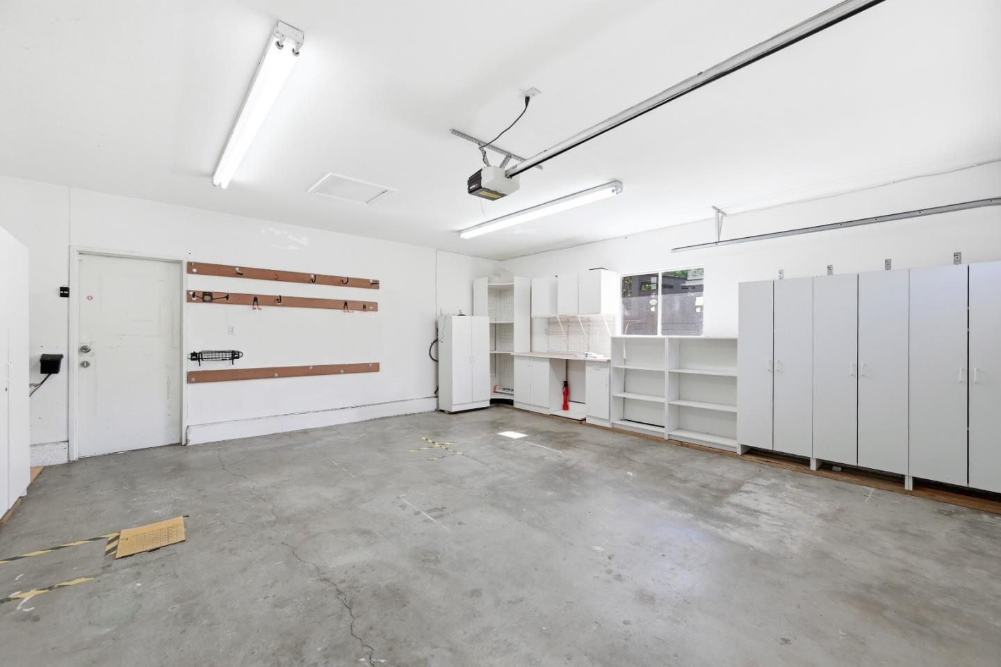 Detail Gallery Image 67 of 104 For 1033 Yorktown Dr, Sunnyvale,  CA 94087 - 4 Beds | 2 Baths