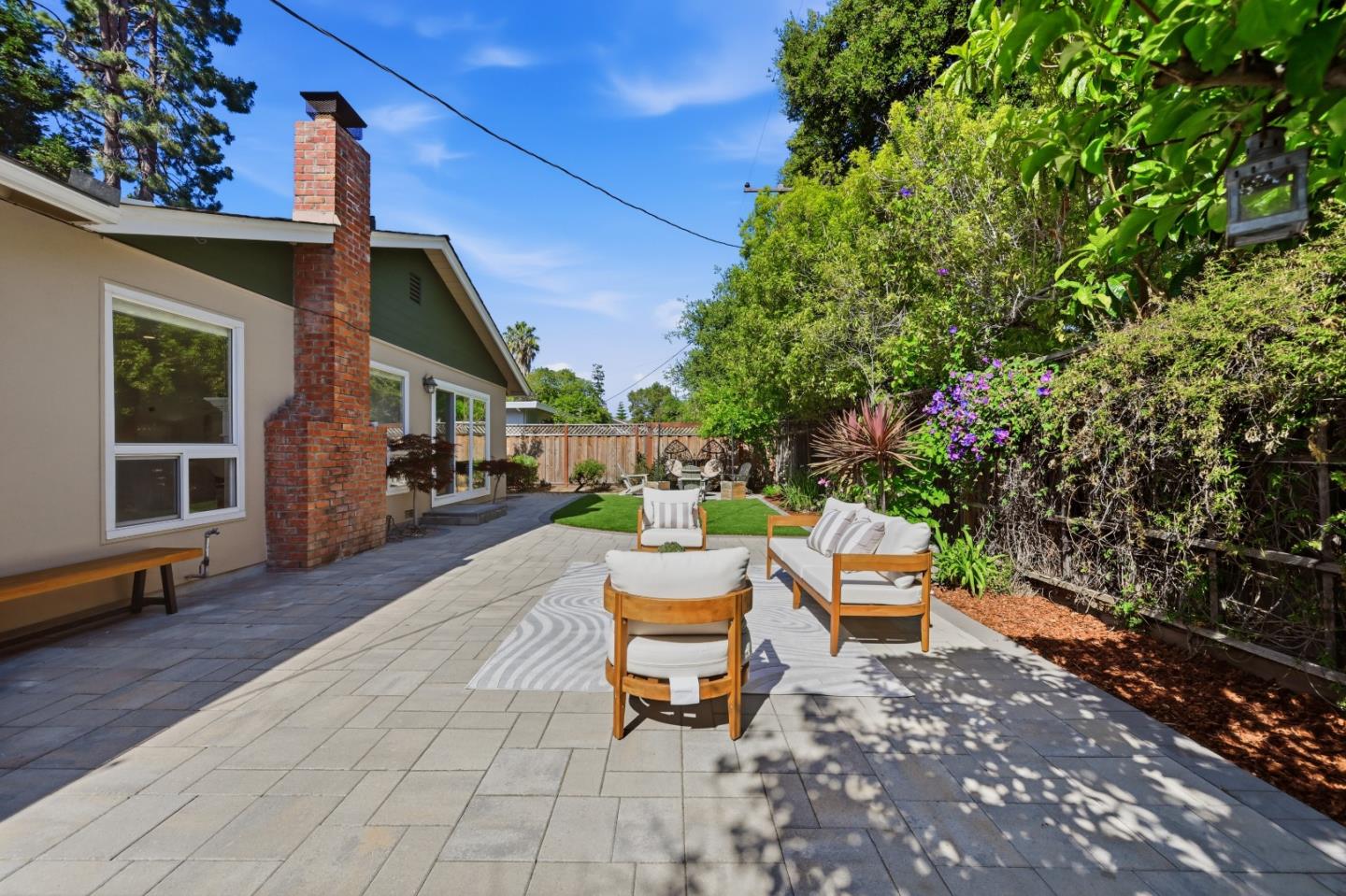 Detail Gallery Image 71 of 104 For 1033 Yorktown Dr, Sunnyvale,  CA 94087 - 4 Beds | 2 Baths