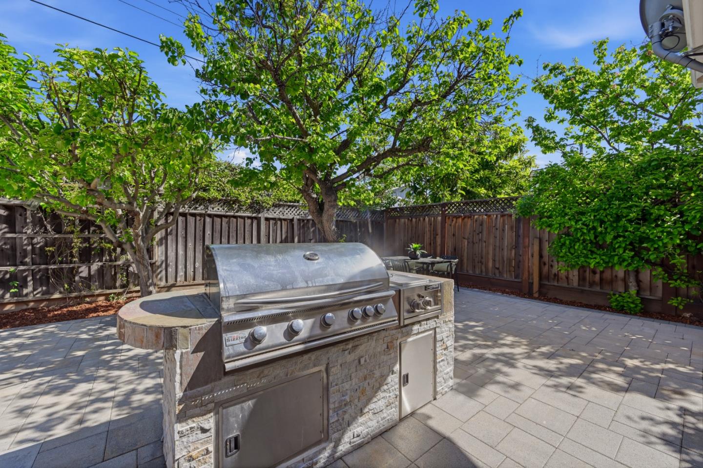 Detail Gallery Image 72 of 104 For 1033 Yorktown Dr, Sunnyvale,  CA 94087 - 4 Beds | 2 Baths