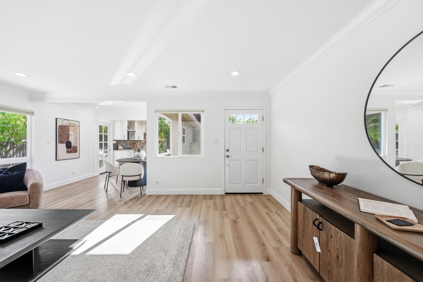 Detail Gallery Image 9 of 104 For 1033 Yorktown Dr, Sunnyvale,  CA 94087 - 4 Beds | 2 Baths