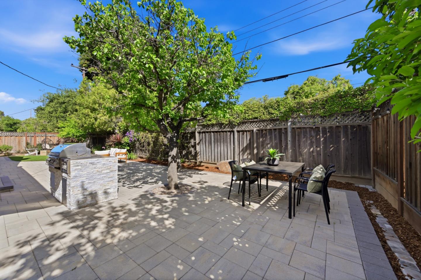 Detail Gallery Image 91 of 104 For 1033 Yorktown Dr, Sunnyvale,  CA 94087 - 4 Beds | 2 Baths