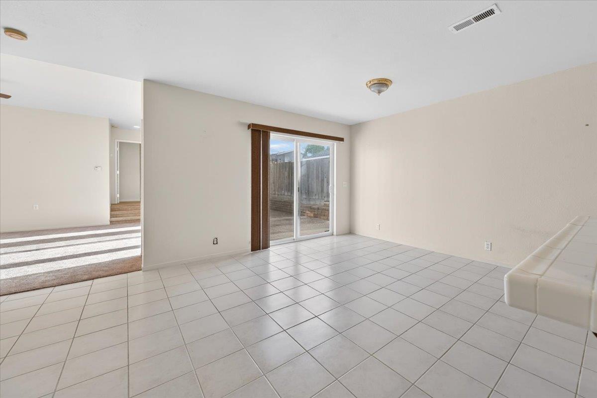 Detail Gallery Image 11 of 46 For 1282 Hamilton Ave, Seaside,  CA 93955 - 3 Beds | 2 Baths