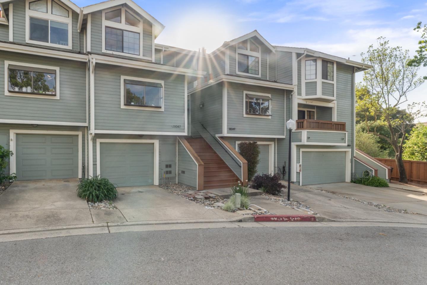 Detail Gallery Image 3 of 33 For 18047 Hillwood Ln, Morgan Hill,  CA 95037 - 2 Beds | 2/1 Baths