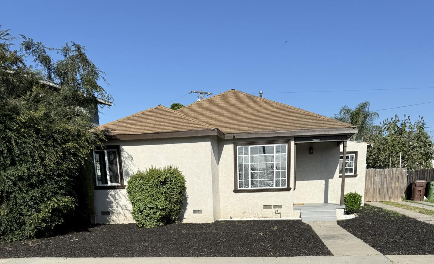 Front Image Thumbnail for ML82043423