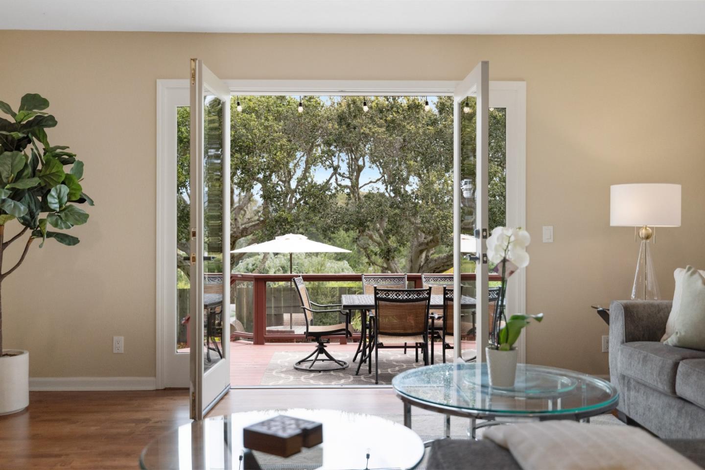 Detail Gallery Image 4 of 37 For Ribera Rd, Carmel,  CA 93923 - 4 Beds | 2/1 Baths