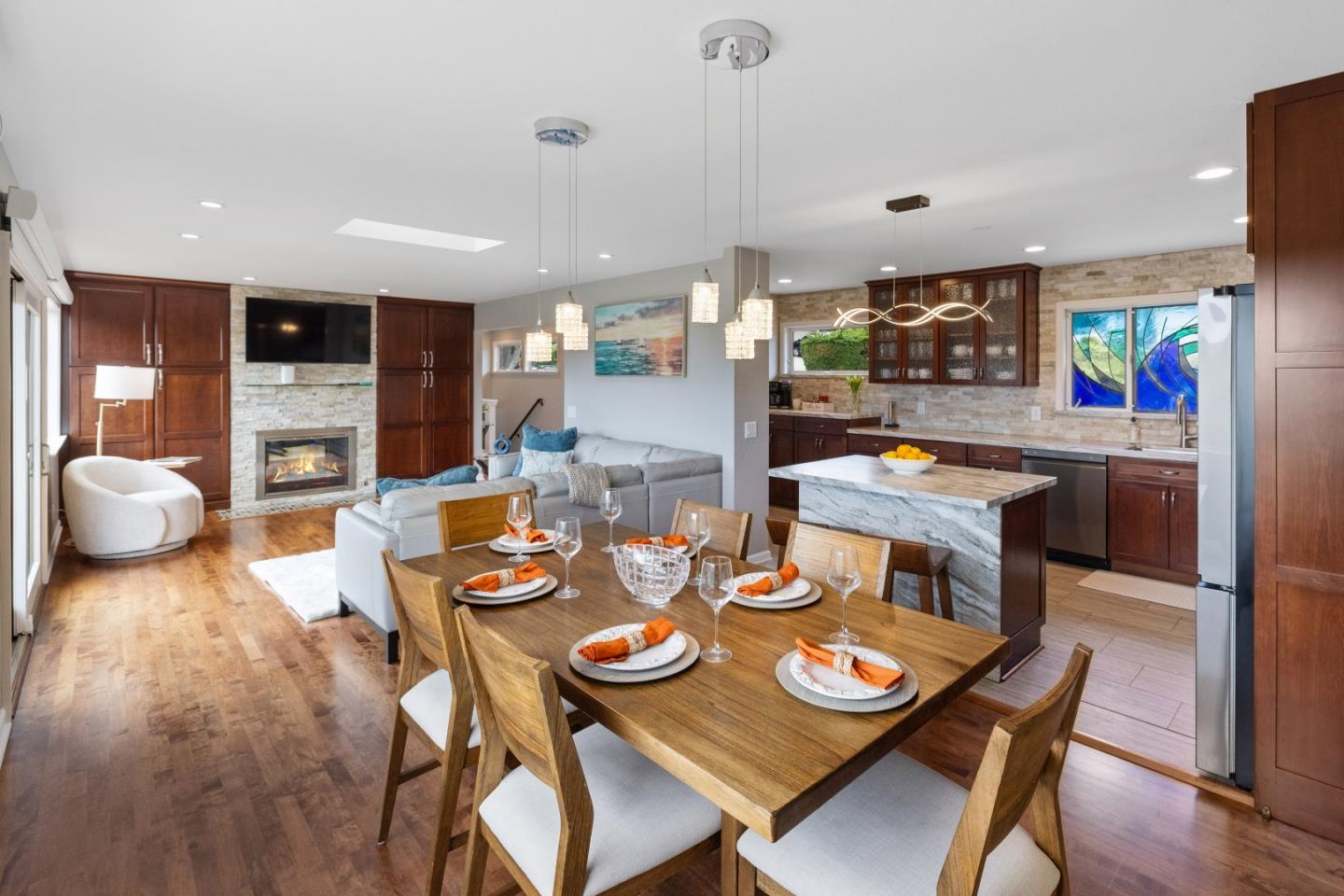 Detail Gallery Image 7 of 37 For Ribera Rd, Carmel,  CA 93923 - 4 Beds | 2/1 Baths