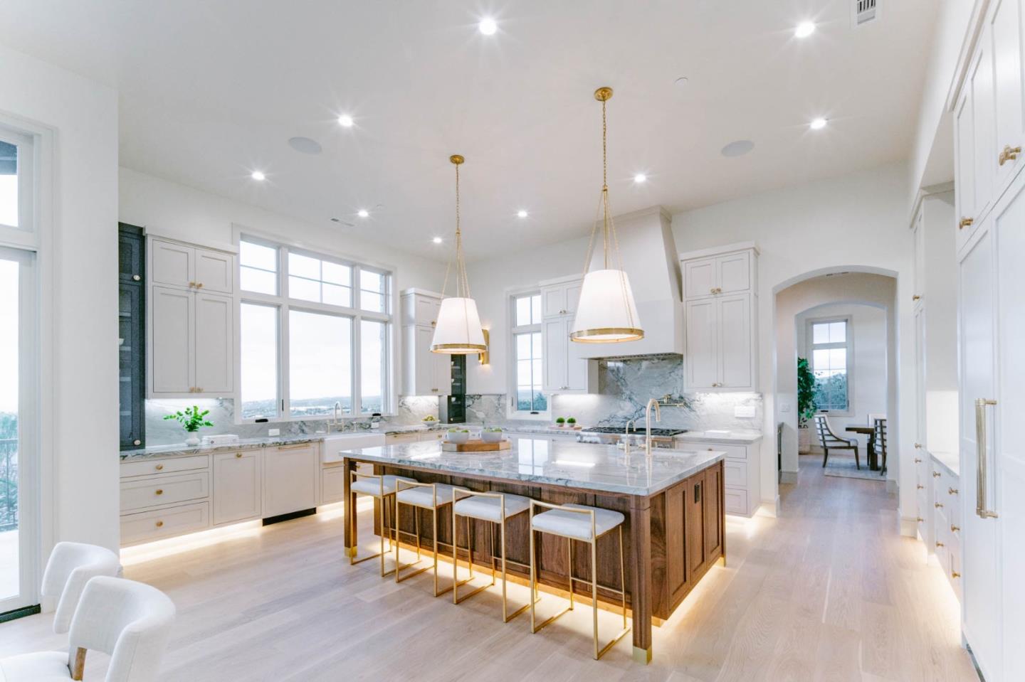 Detail Gallery Image 22 of 57 For 8210 Manjares, Monterey,  CA 93940 - 4 Beds | 4/3 Baths