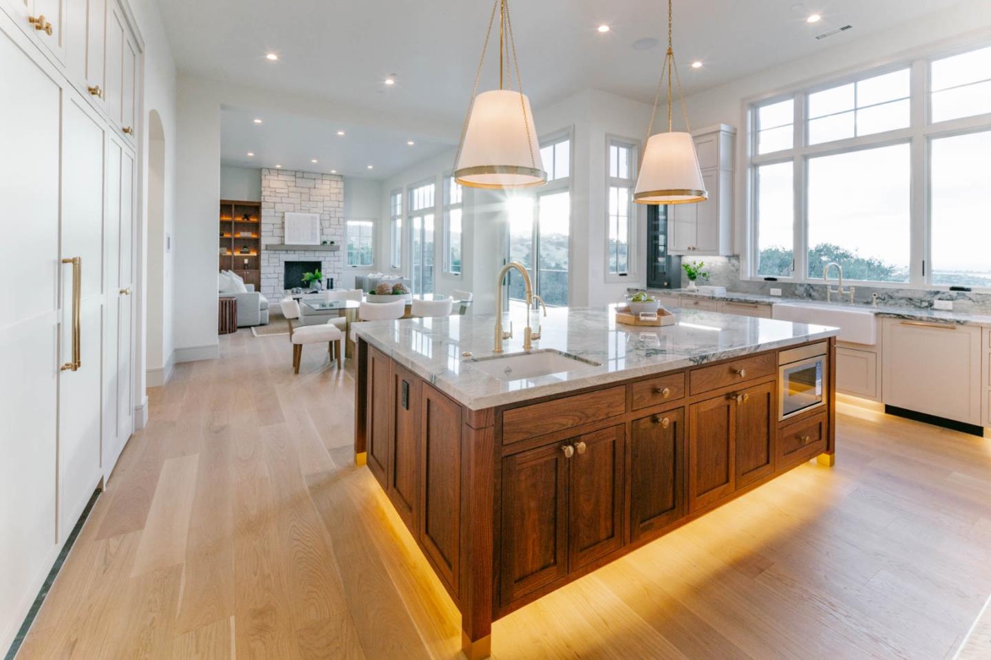 Detail Gallery Image 23 of 57 For 8210 Manjares, Monterey,  CA 93940 - 4 Beds | 4/3 Baths