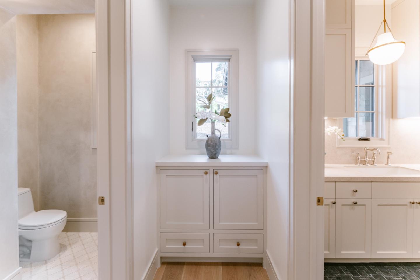 Detail Gallery Image 30 of 57 For 8210 Manjares, Monterey,  CA 93940 - 4 Beds | 4/3 Baths