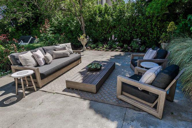 Detail Gallery Image 27 of 28 For 811 Nevada Ave, San Mateo,  CA 94402 - 4 Beds | 2 Baths