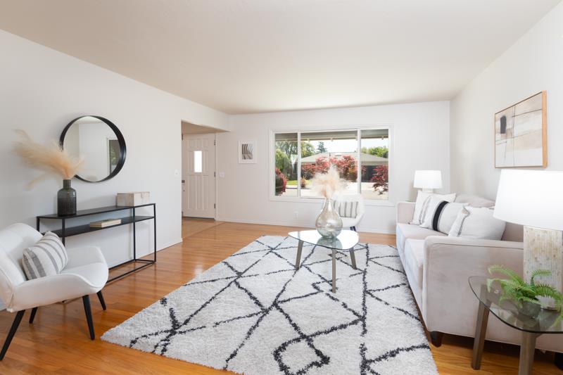 Detail Gallery Image 9 of 83 For 1573 Darlene Ave, San Jose,  CA 95125 - 4 Beds | 2/1 Baths