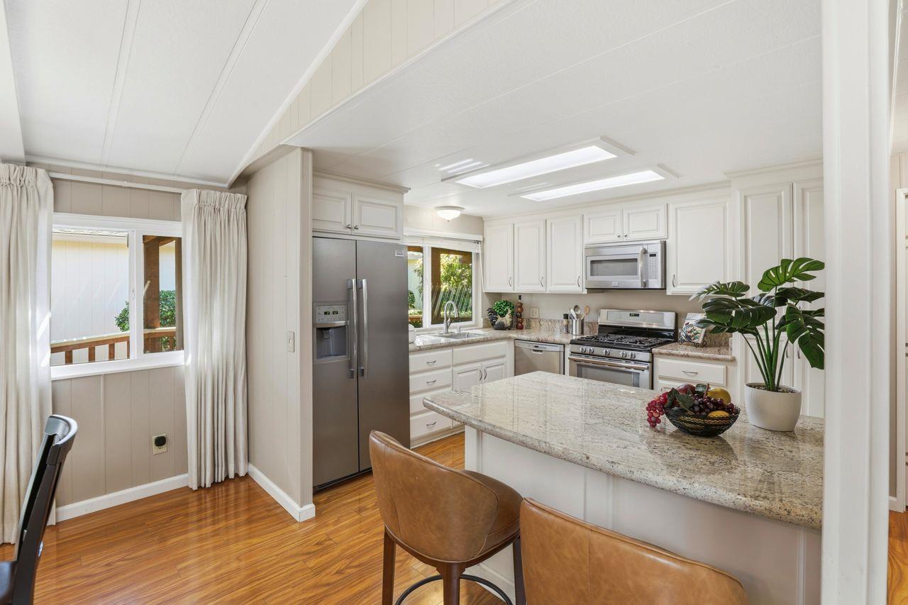 Detail Gallery Image 9 of 37 For 247 Harvest Ln #247,  Morgan Hill,  CA 95037 - 2 Beds | 2 Baths