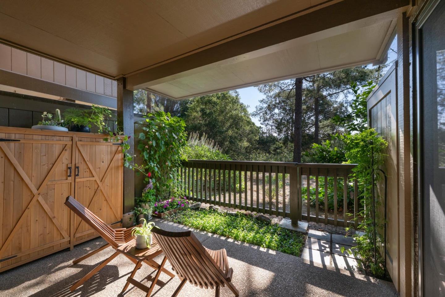 Detail Gallery Image 15 of 21 For 3323 La Mesa Dr #2,  San Carlos,  CA 94070 - 2 Beds | 2 Baths