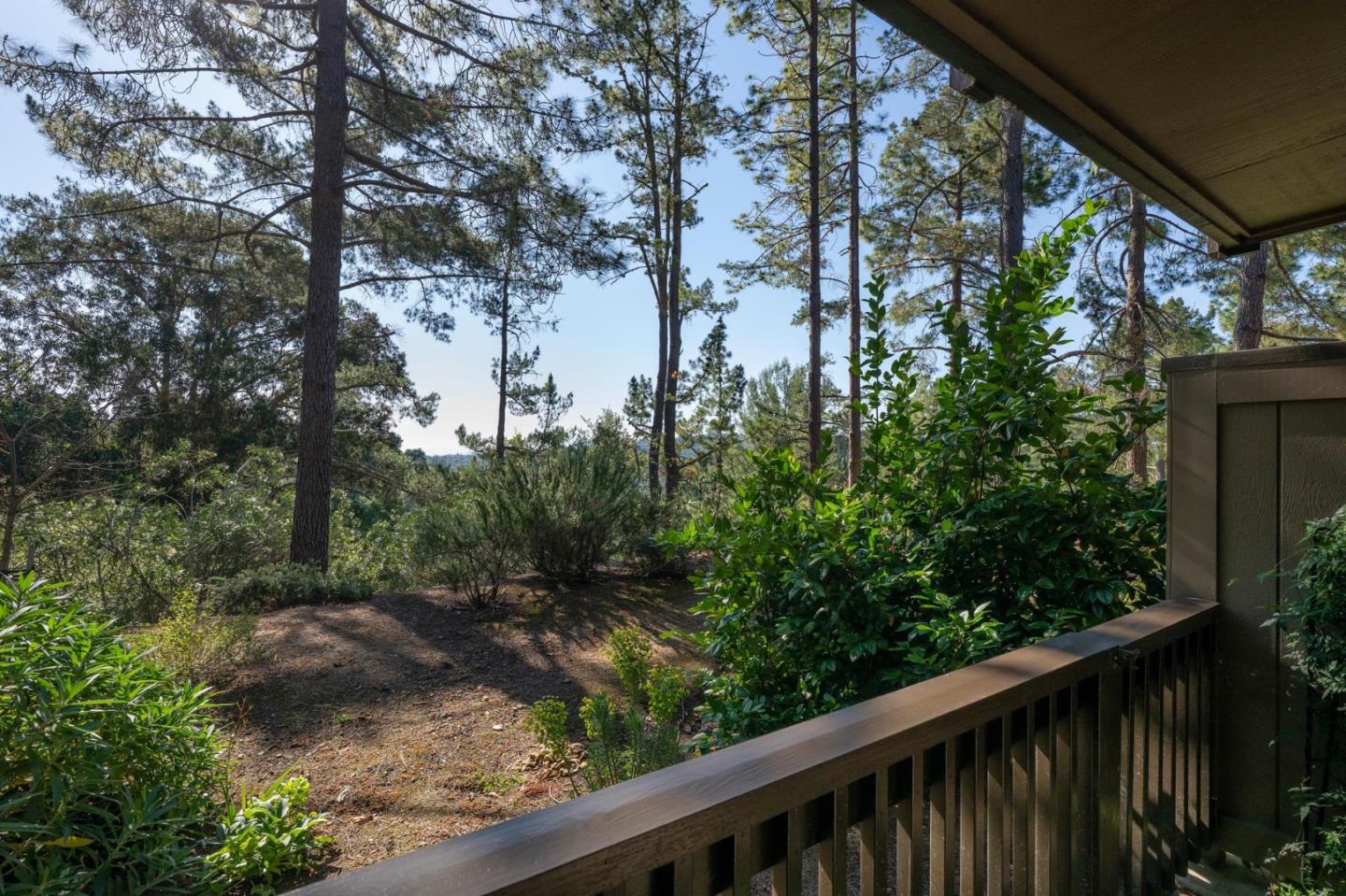 Detail Gallery Image 16 of 21 For 3323 La Mesa Dr #2,  San Carlos,  CA 94070 - 2 Beds | 2 Baths