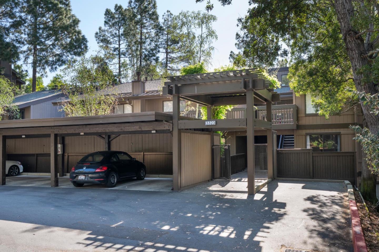 Detail Gallery Image 21 of 21 For 3323 La Mesa Dr #2,  San Carlos,  CA 94070 - 2 Beds | 2 Baths