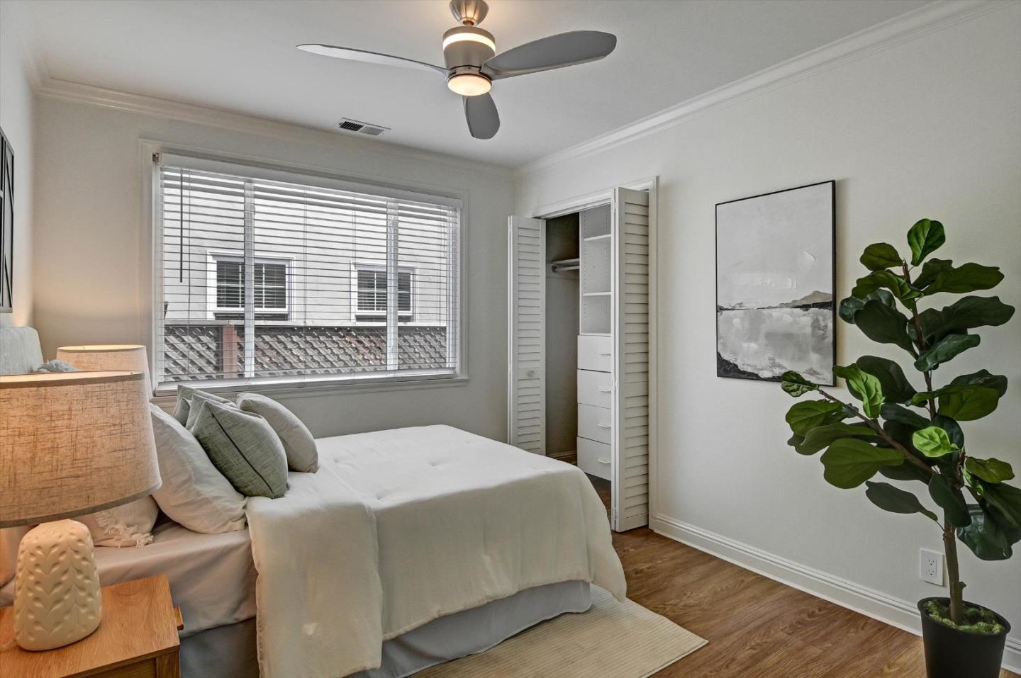 Detail Gallery Image 19 of 38 For 679 Harrow Ave, San Mateo,  CA 94402 - 3 Beds | 2 Baths