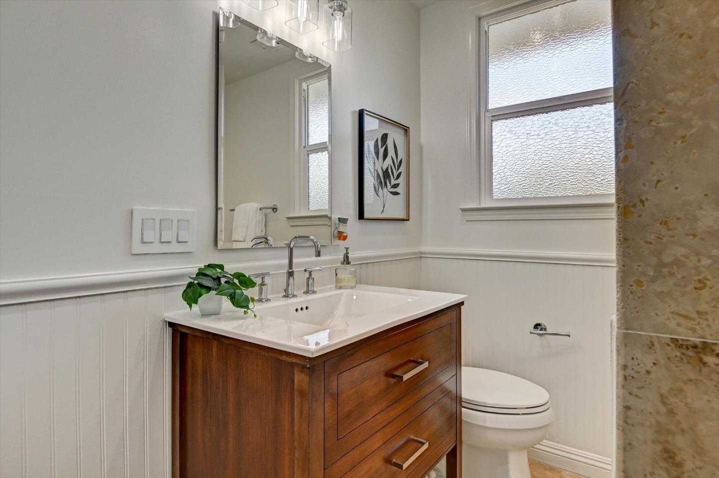 Detail Gallery Image 24 of 38 For 679 Harrow Ave, San Mateo,  CA 94402 - 3 Beds | 2 Baths