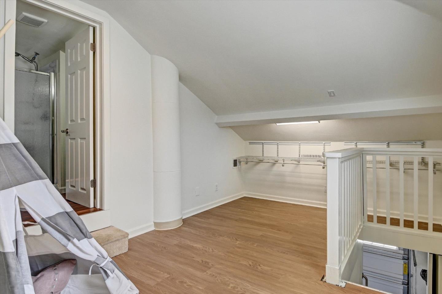 Detail Gallery Image 26 of 38 For 679 Harrow Ave, San Mateo,  CA 94402 - 3 Beds | 2 Baths