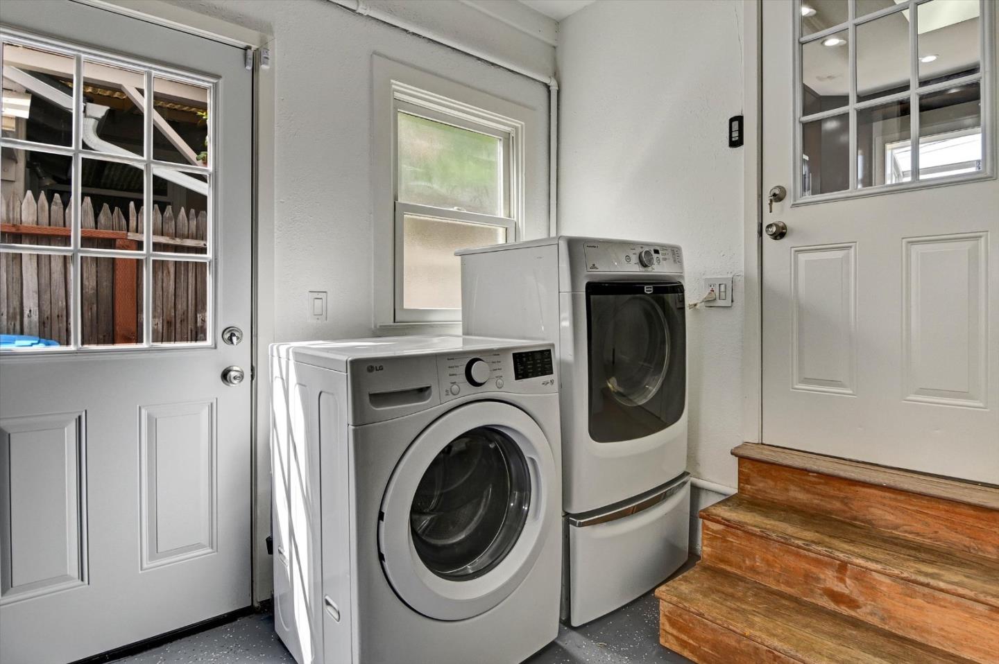 Detail Gallery Image 31 of 38 For 679 Harrow Ave, San Mateo,  CA 94402 - 3 Beds | 2 Baths