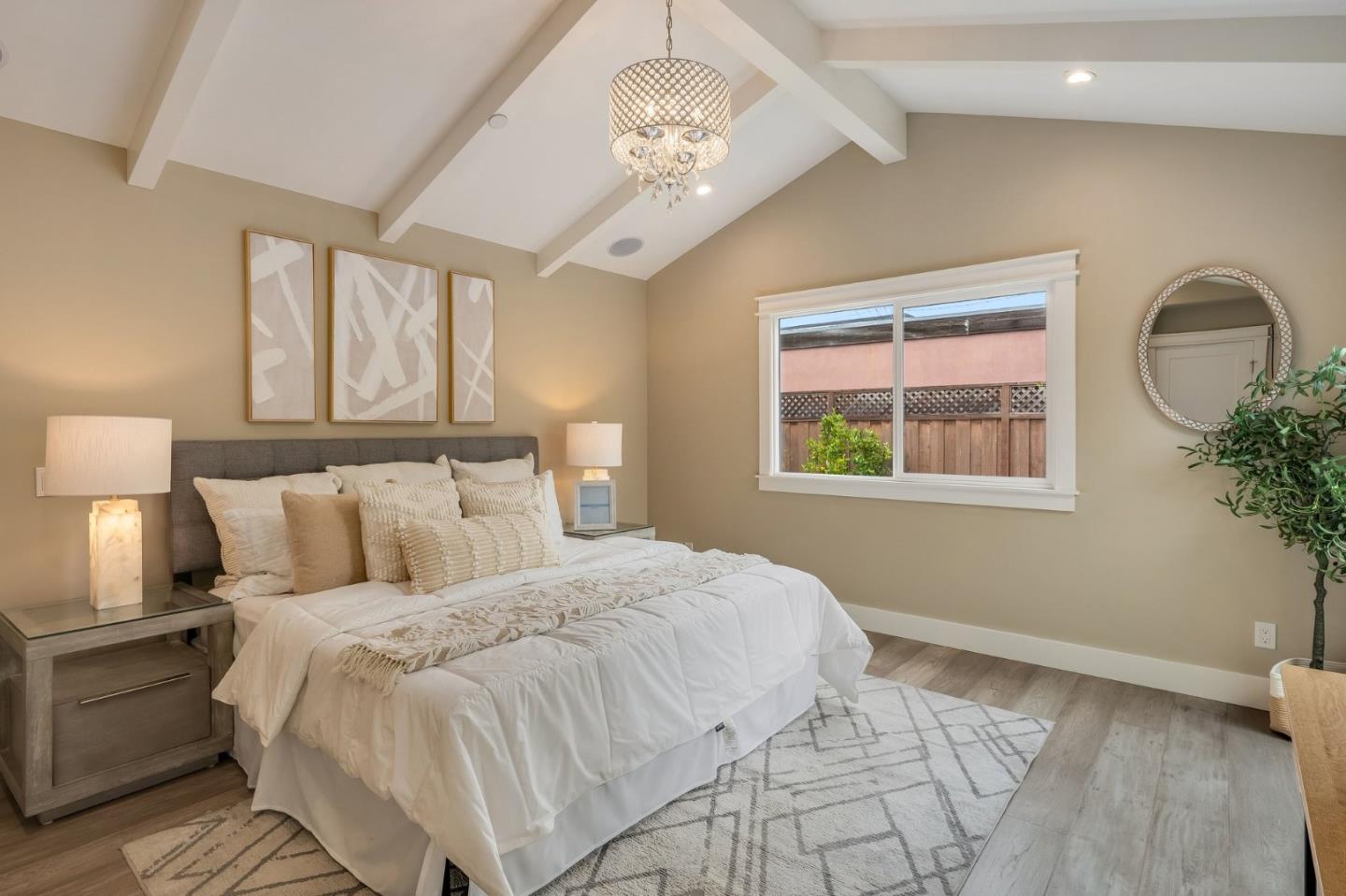 Detail Gallery Image 17 of 48 For 409 Poinsettia Ave, San Mateo,  CA 94403 - 4 Beds | 2 Baths