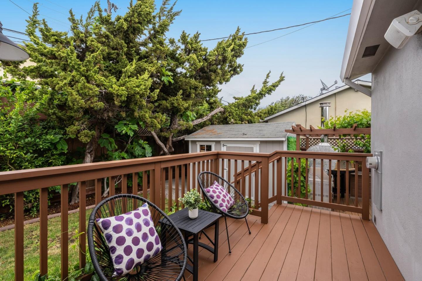 Detail Gallery Image 20 of 48 For 409 Poinsettia Ave, San Mateo,  CA 94403 - 4 Beds | 2 Baths